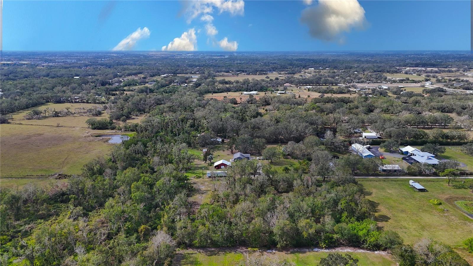 16678/16620 WATERLINE ROAD ACERAGE - Land