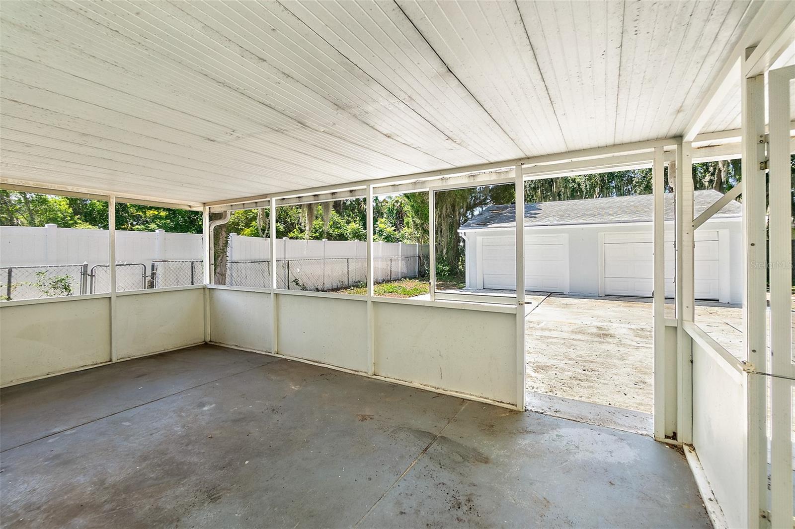 CAMARY MAUD GROVES SEC 02 - Residential