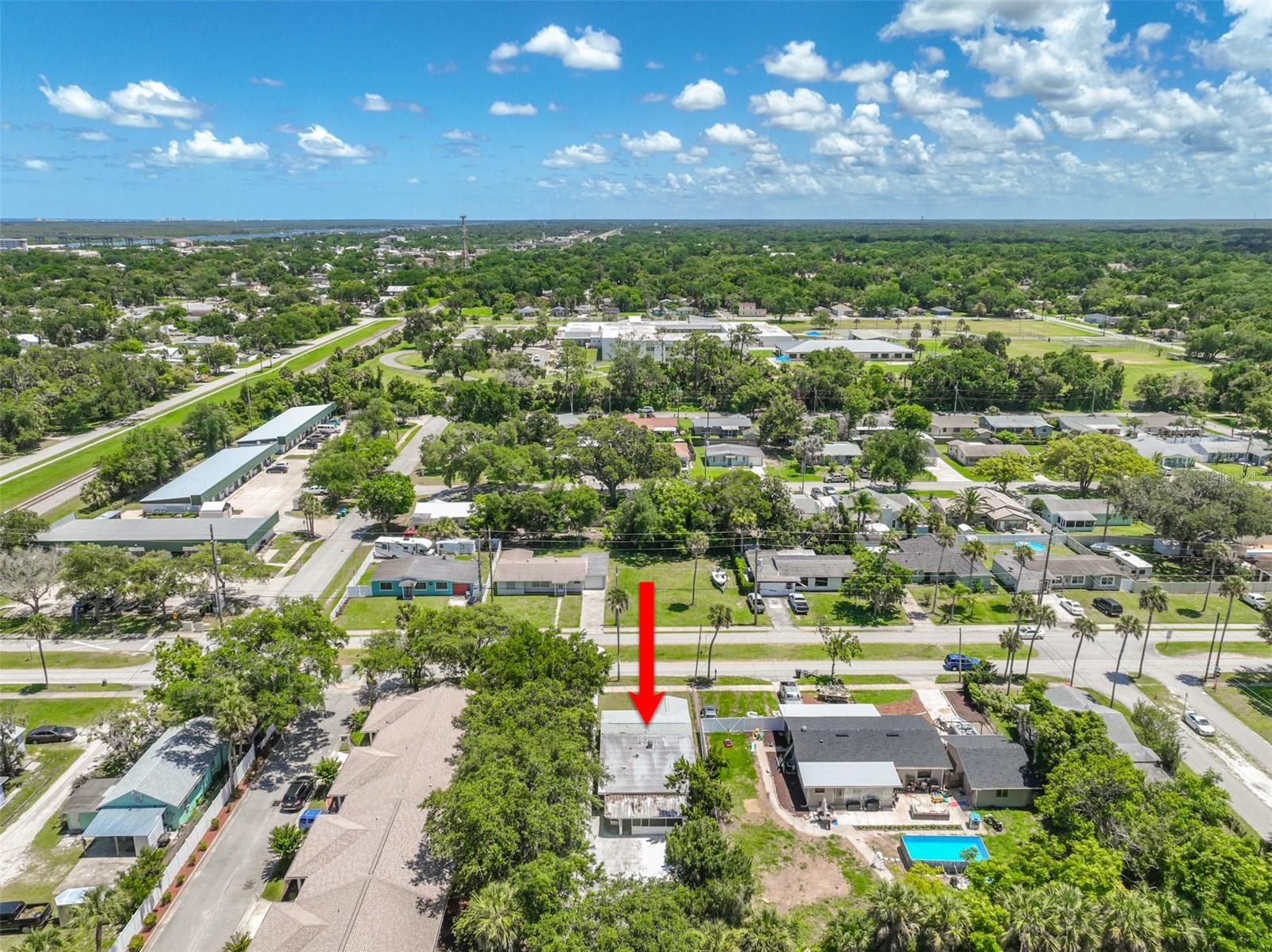 CAMARY MAUD GROVES SEC 02 - Residential