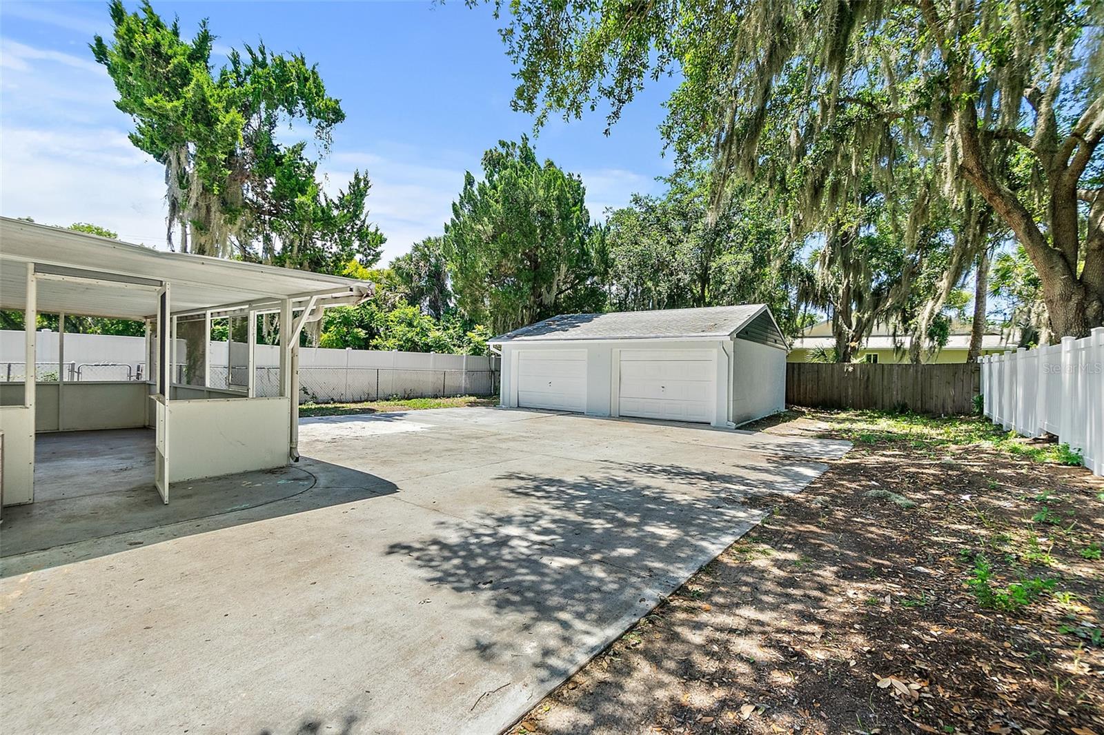 CAMARY MAUD GROVES SEC 02 - Residential