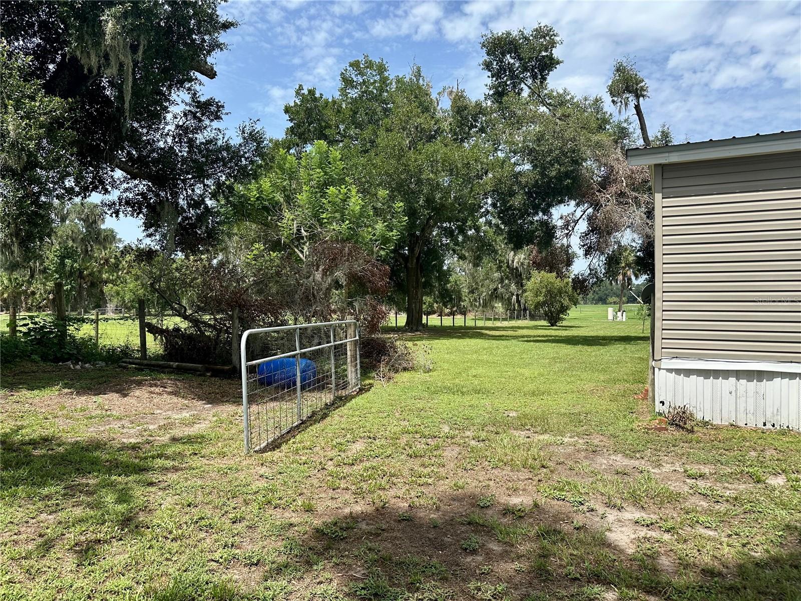 ROSSWELL ACRES - Residential