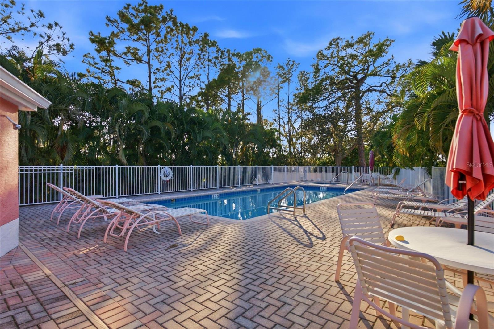 GLADES THE - Residential
