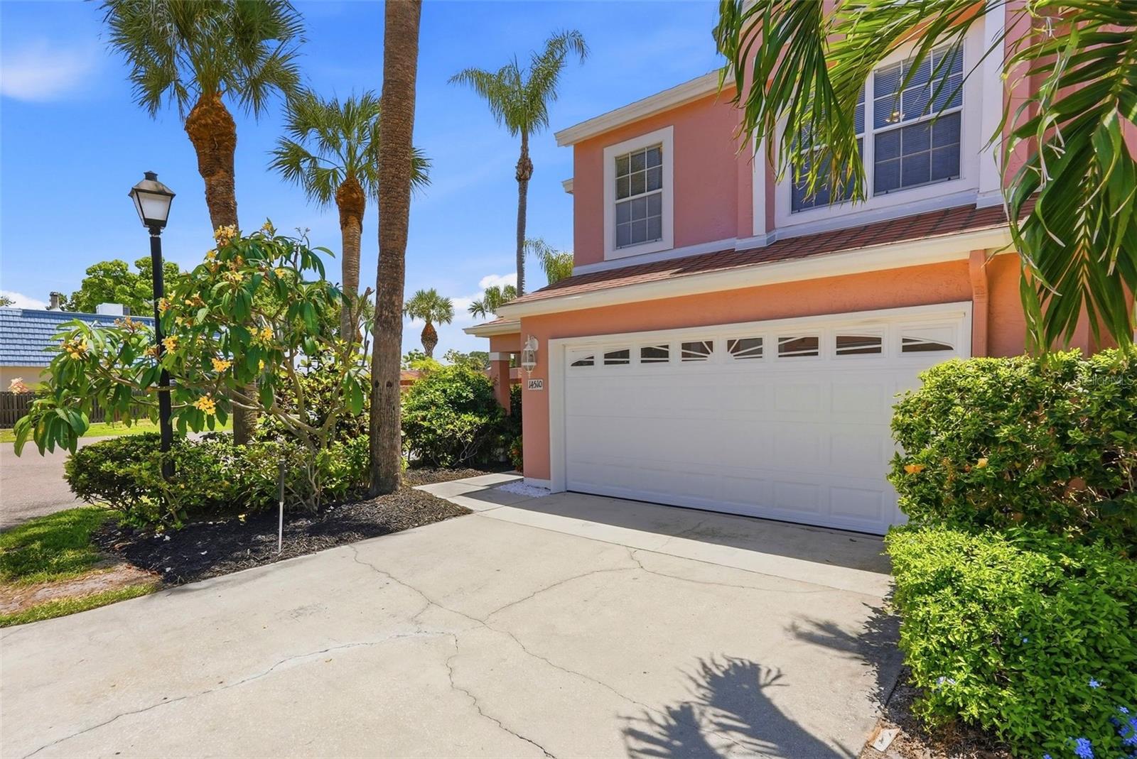 GLADES THE - Residential
