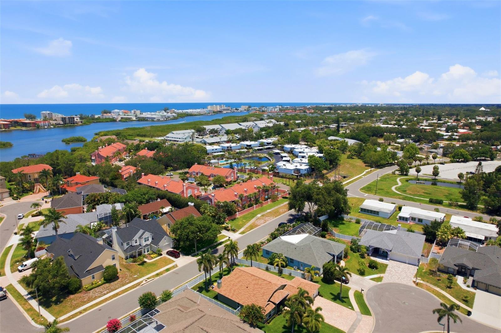 GLADES THE - Residential