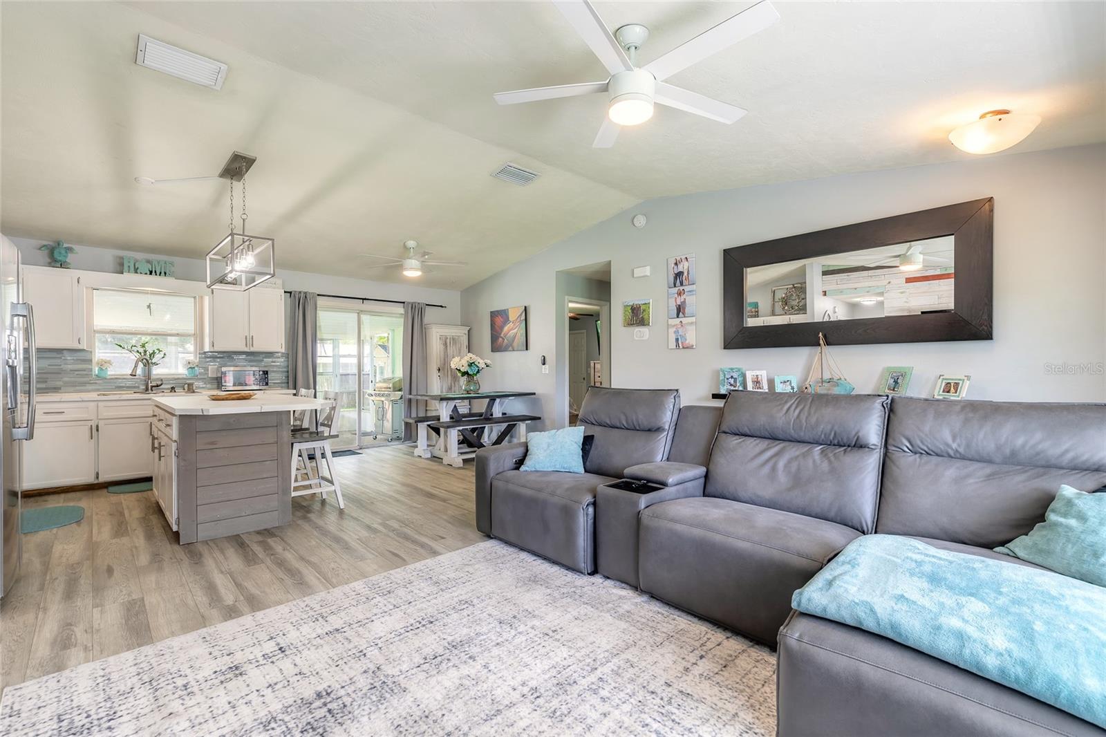 FLORIDA SHORES 01 - Residential