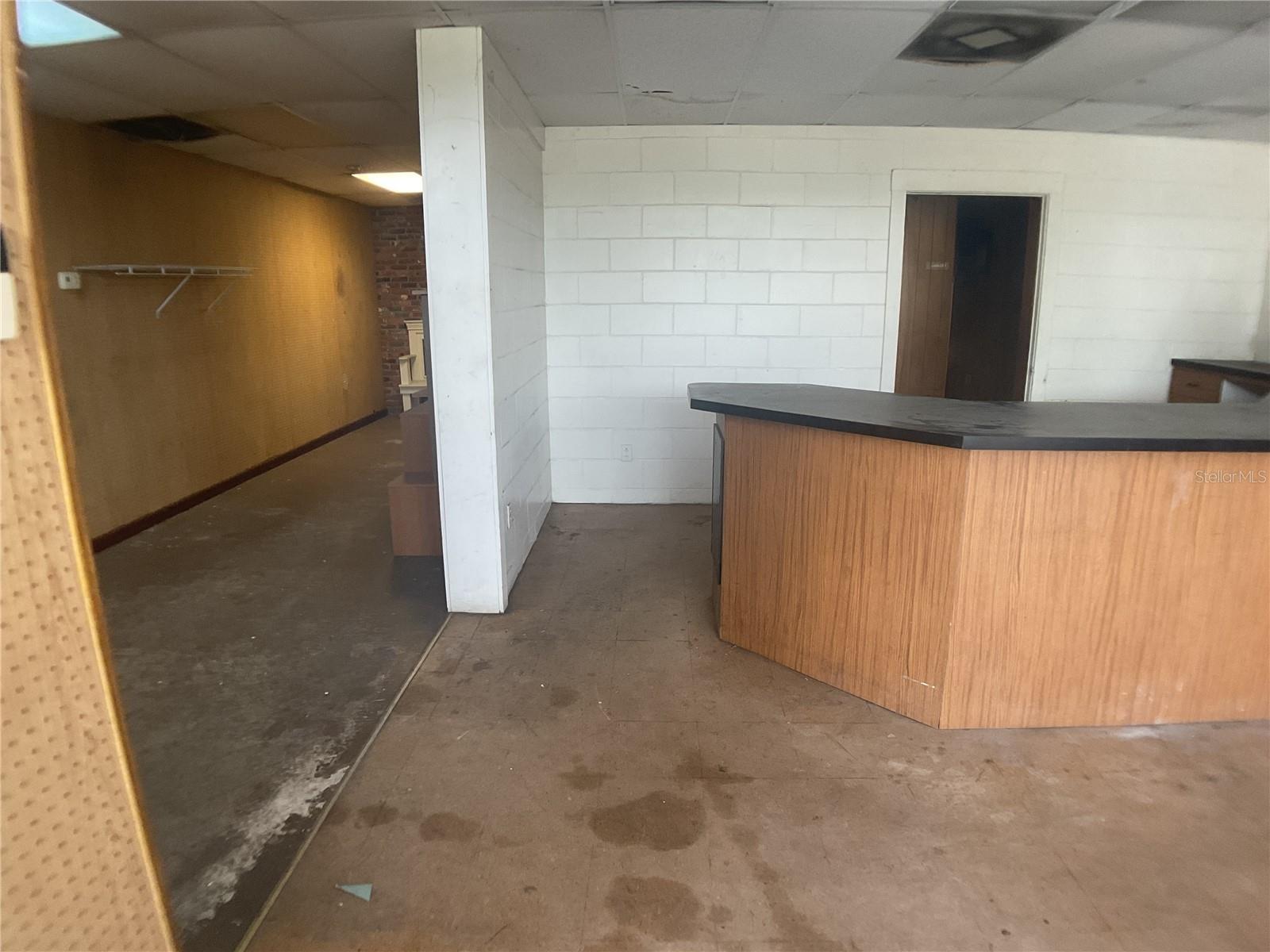 WRIGHT & GILCHRIST ADD - Commercial Sale