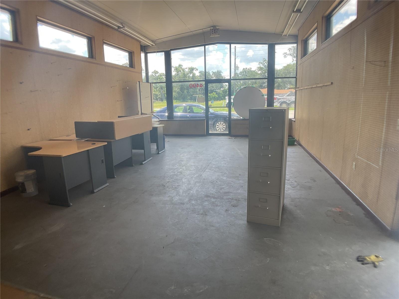 WRIGHT & GILCHRIST ADD - Commercial Sale
