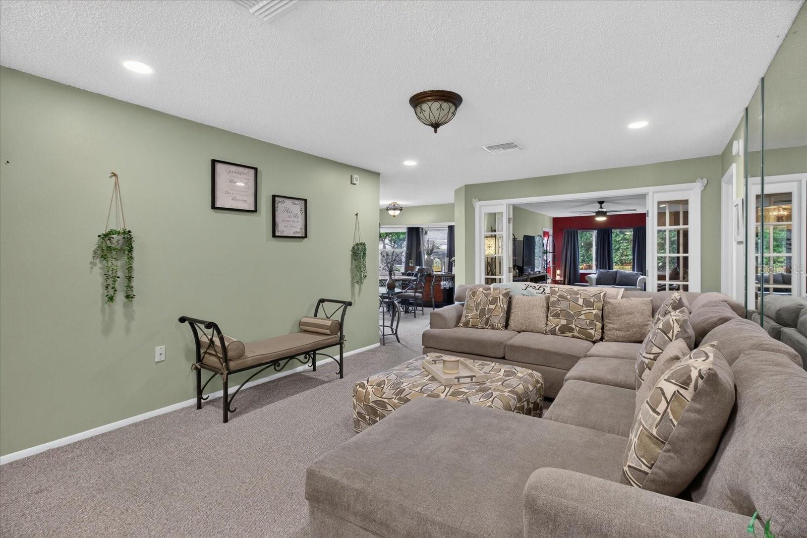 TIMBER OAKS - Residential