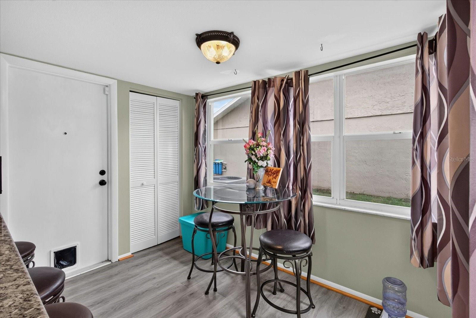 TIMBER OAKS - Residential