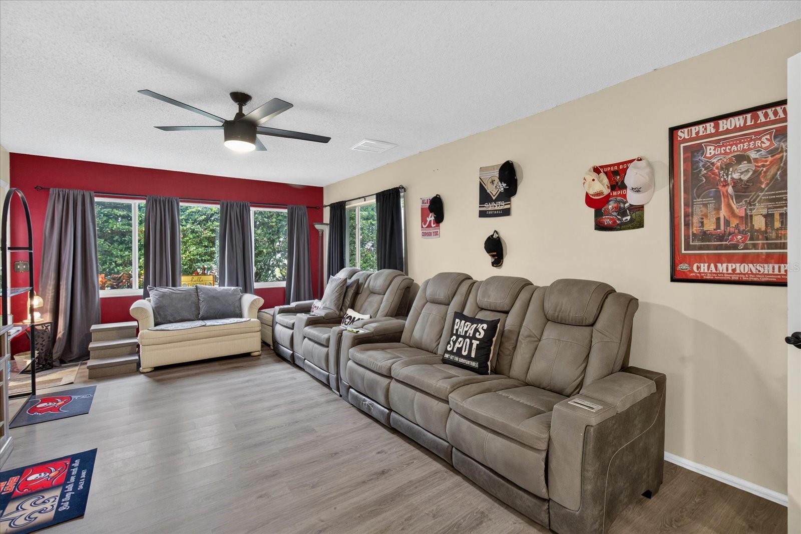 TIMBER OAKS - Residential