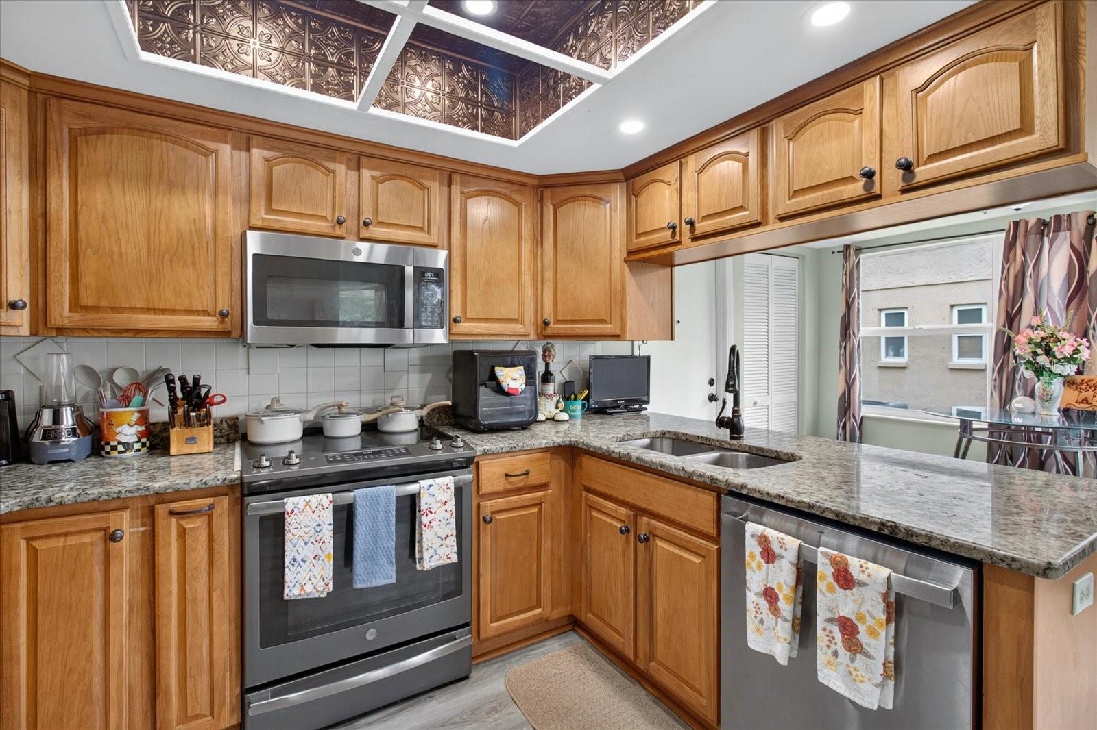 TIMBER OAKS - Residential