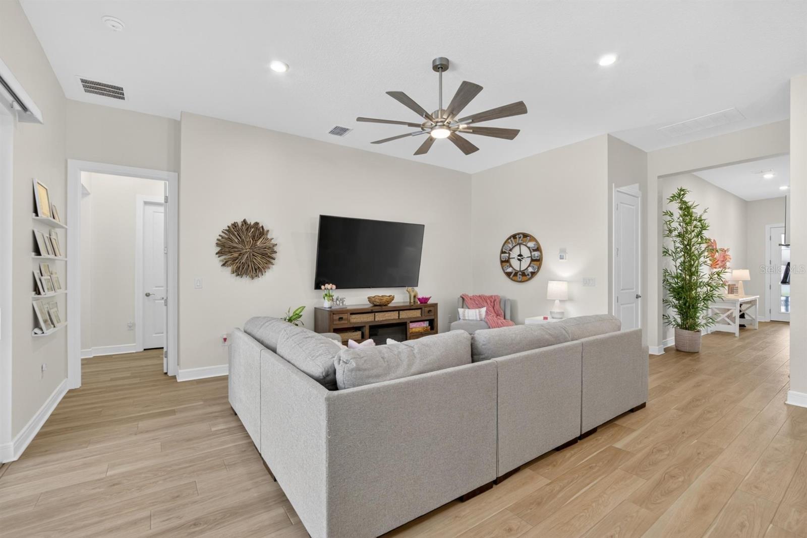 DEL WEBB AT BAYVIEW PH II SUBPH A & B - Residential