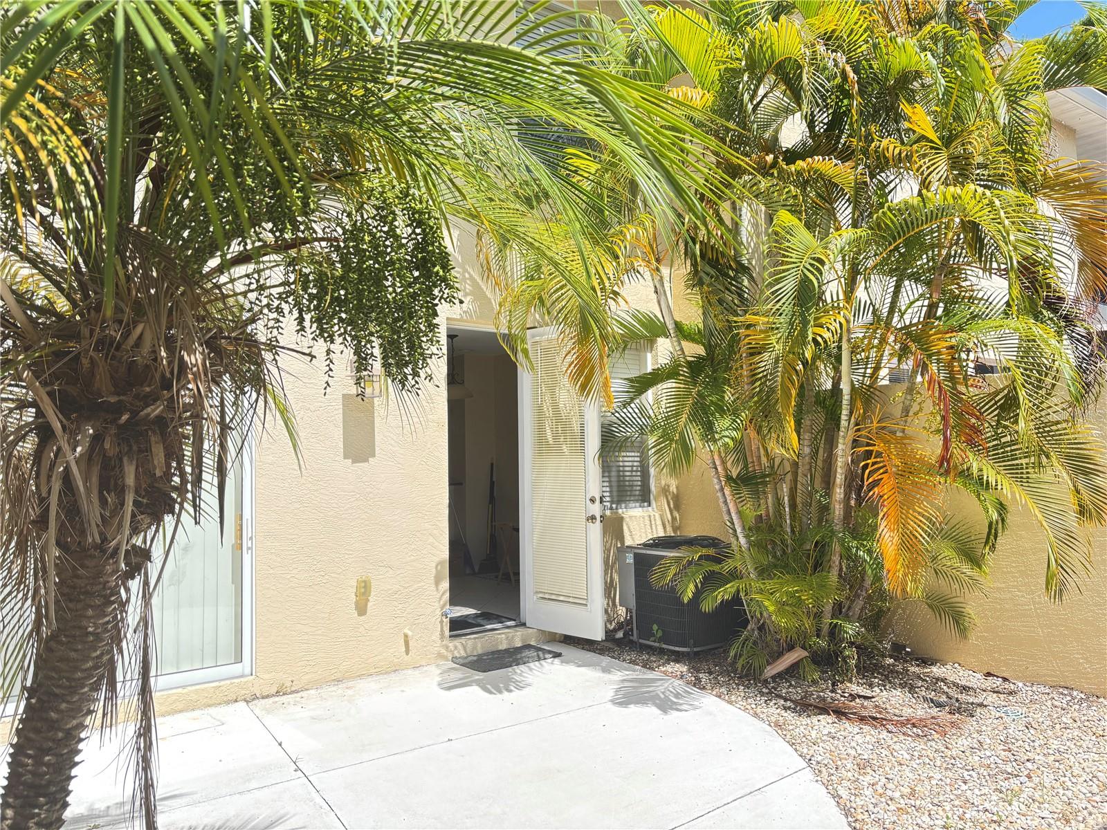 HARBORAGE ON BRADEN RIVER PH II - Residential Lease