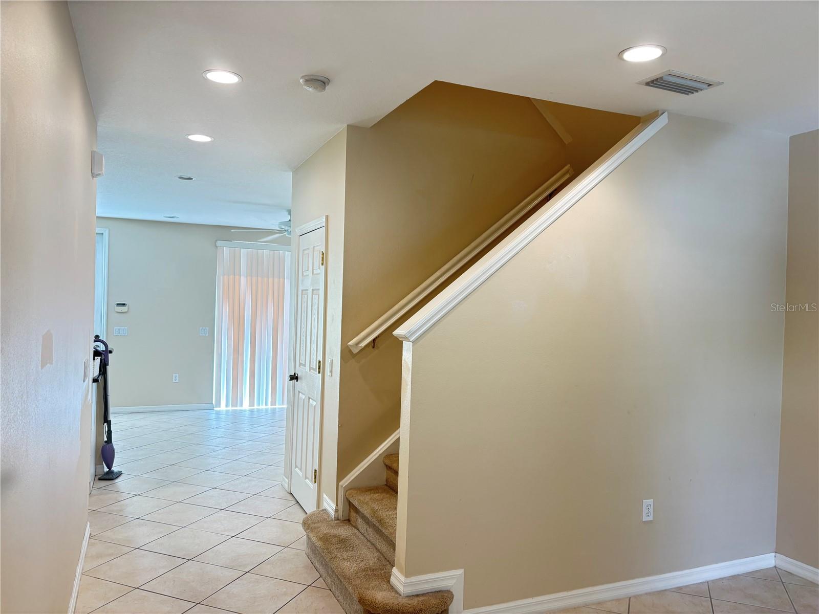 HARBORAGE ON BRADEN RIVER PH II - Residential Lease
