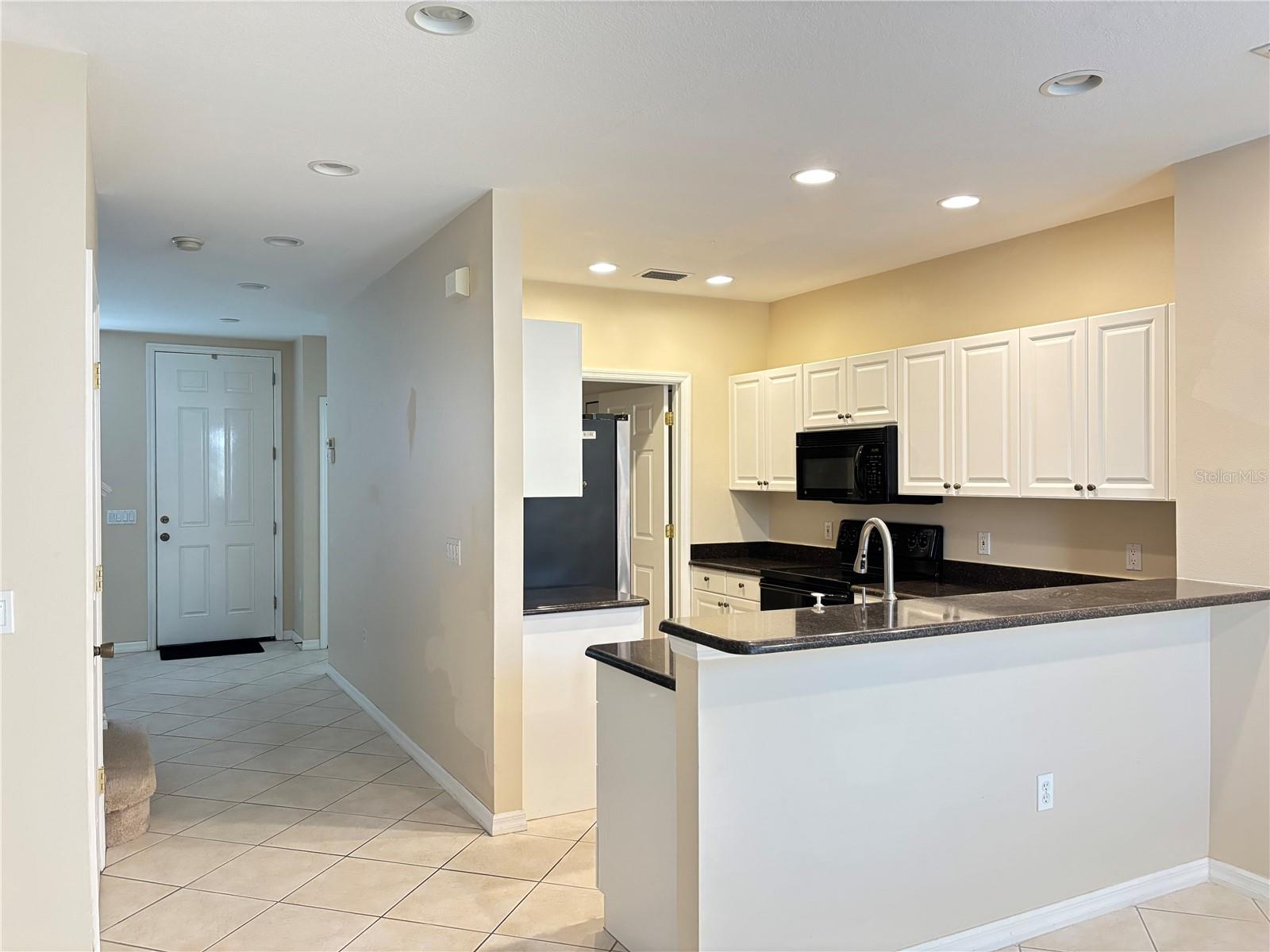 HARBORAGE ON BRADEN RIVER PH II - Residential Lease