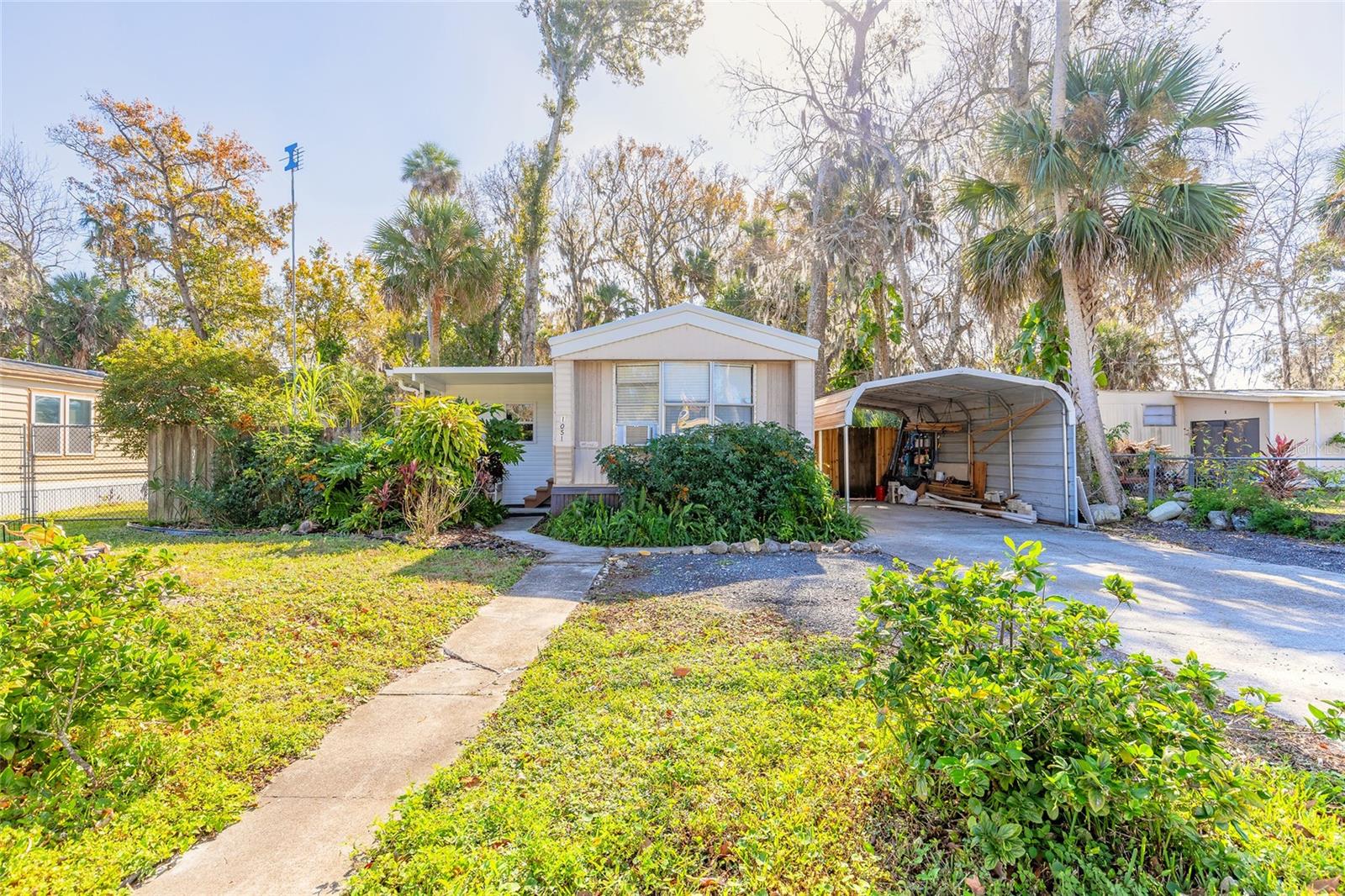 BECKMAN MOBILE HOME UNREC 216 - Residential