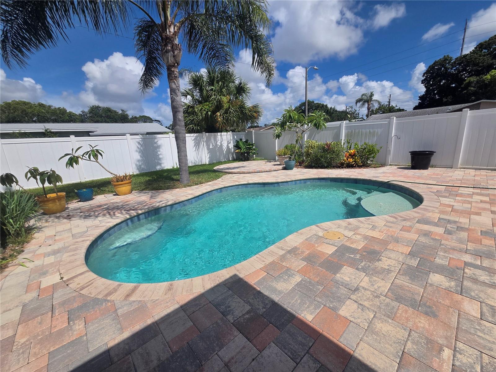 HILLSIDE PARK SUB - Residential Lease