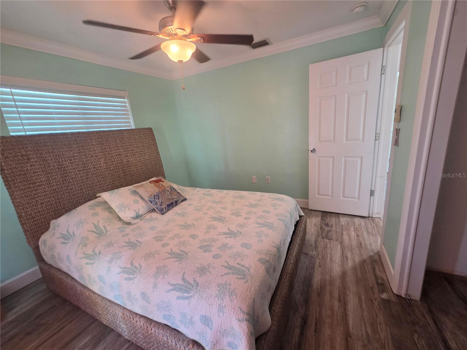HILLSIDE PARK SUB - Residential Lease