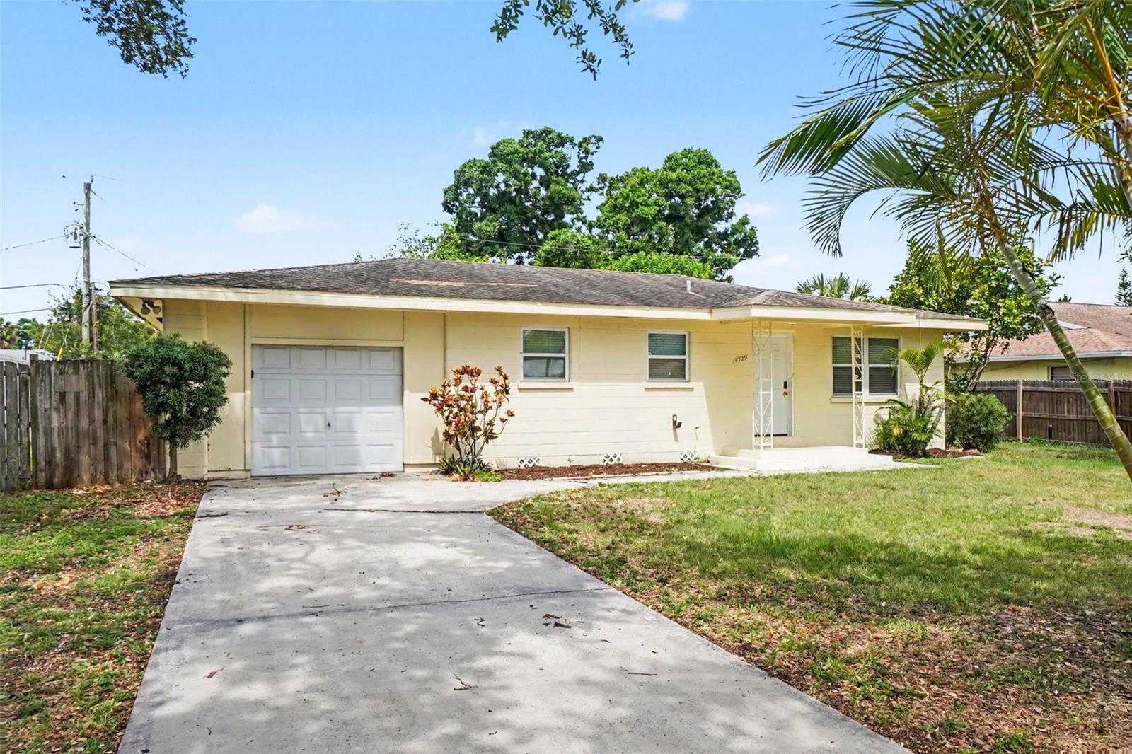 Welcome to this two-bedroom, one-bathroom home located in the desirable Worns Park neighborhood. The home offers a comfortable, versatile layout that flows naturally into the thoughtfully updated kitchen, which features elegant granite countertops and sleek stainless steel appliances. Nestled in a great location, this property is conveniently close to top-rated schools, dining, shopping, and is just minutes from the beach. Schedule your private showing today!