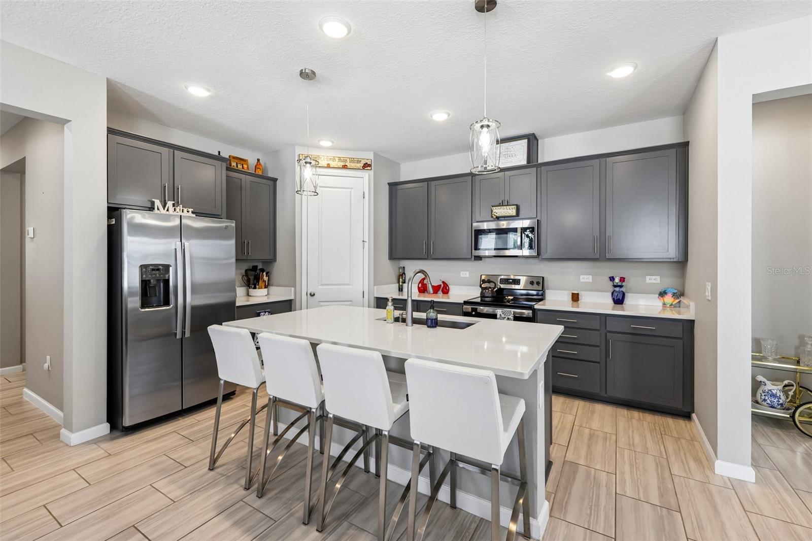 SEASONS/PK HILL - Residential