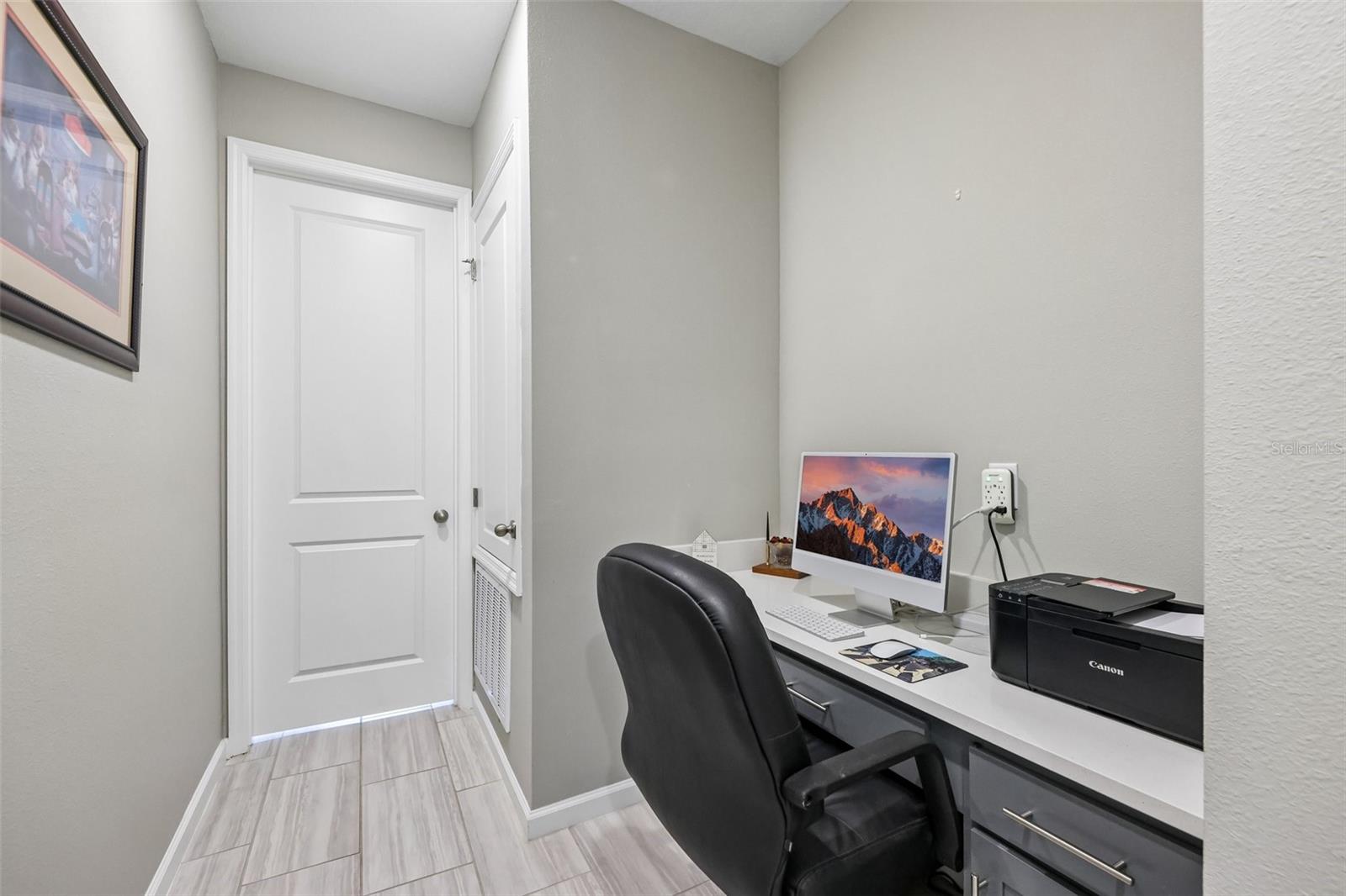 SEASONS/PK HILL - Residential