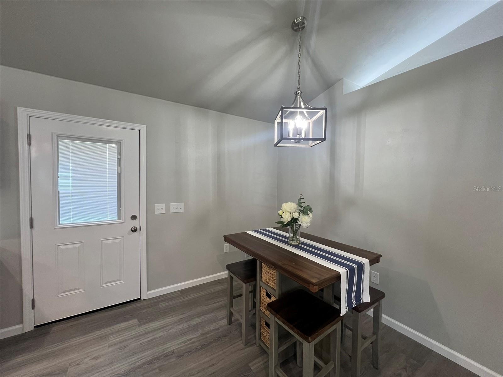G M WHETSTONE ESTATE ADD TO H S - Residential