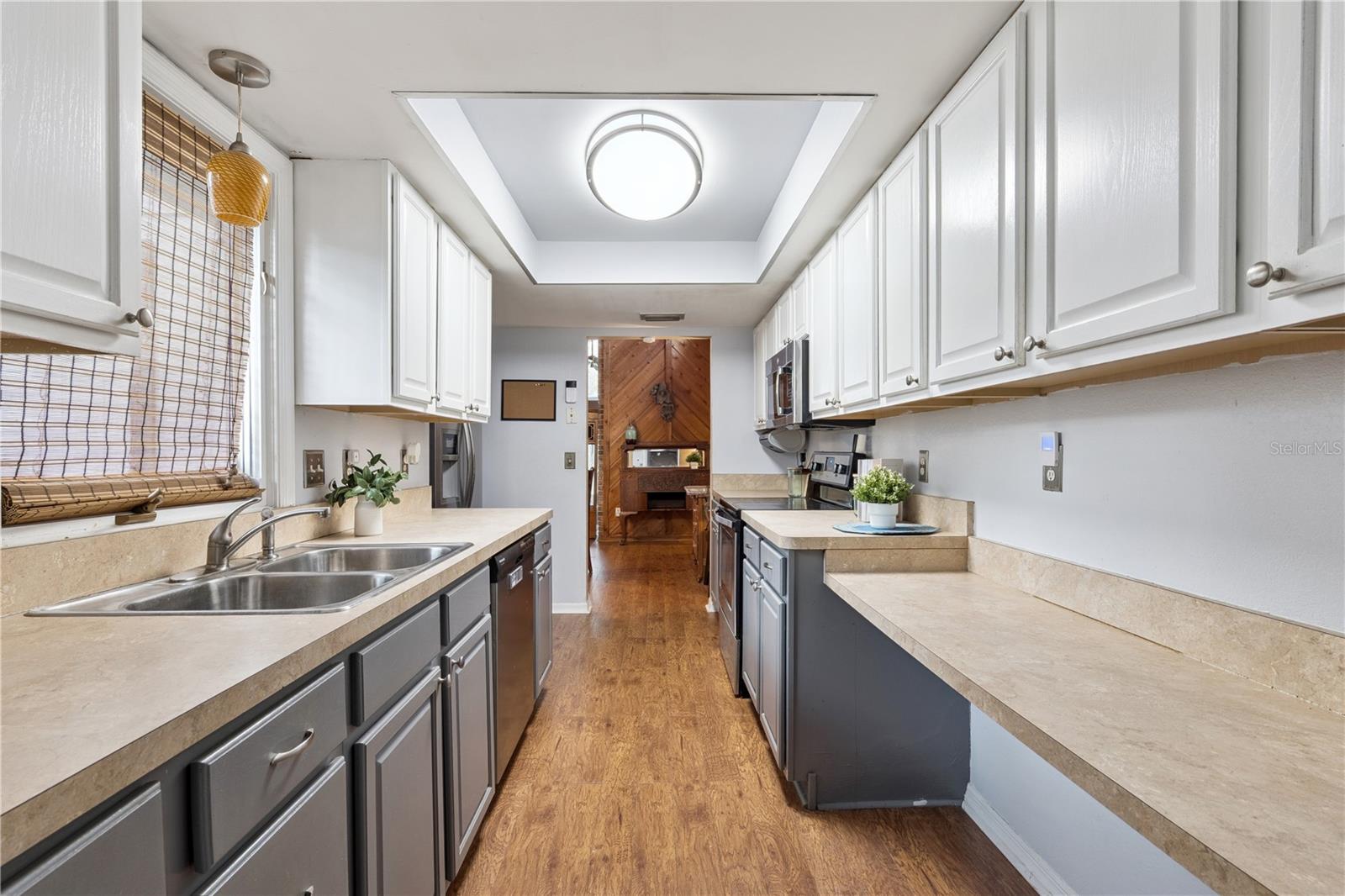 LAKE FRANCIS VILLAGE CONDO 02 - Residential