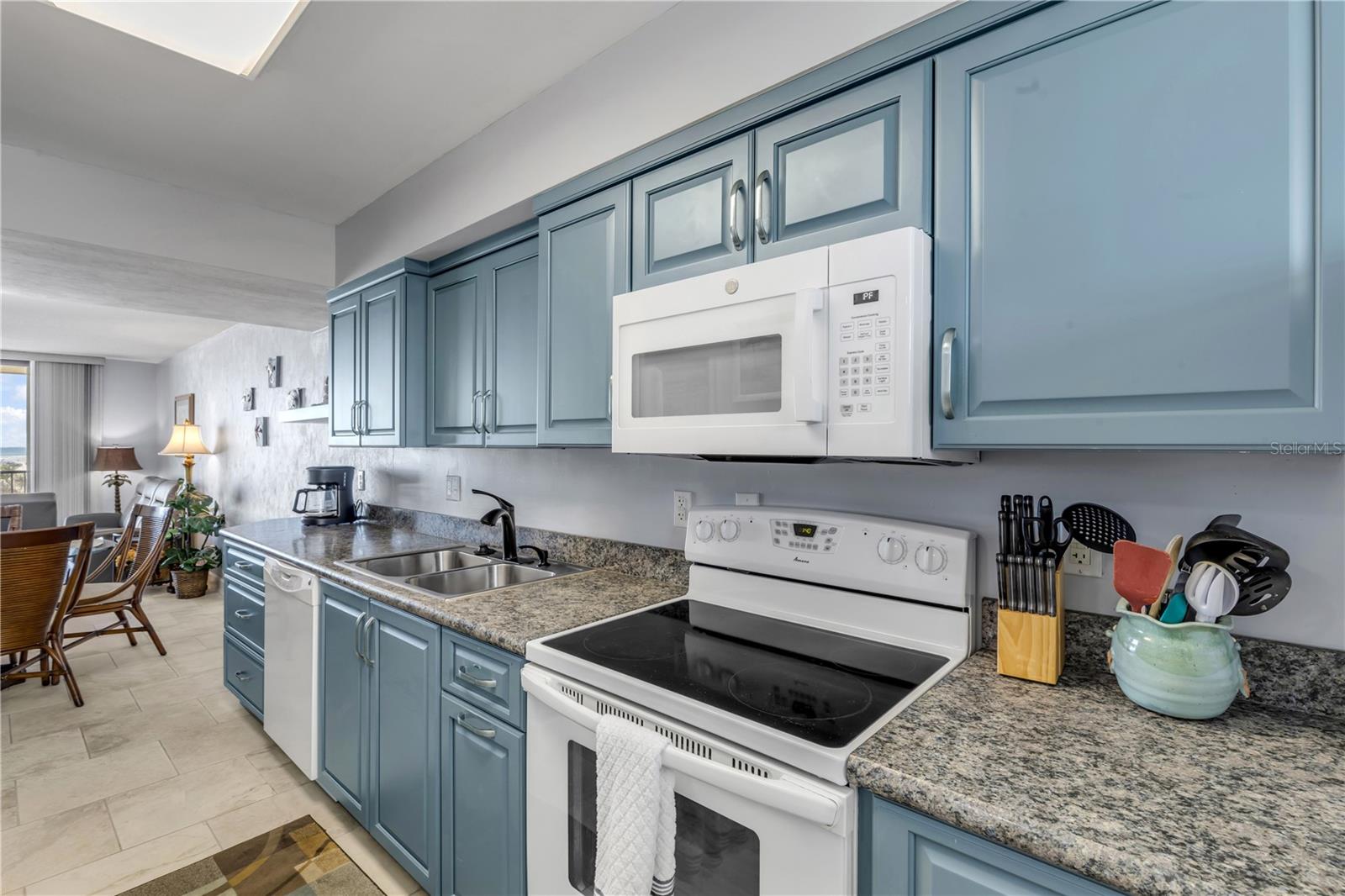 CORONADO DEL MAR INC - Residential