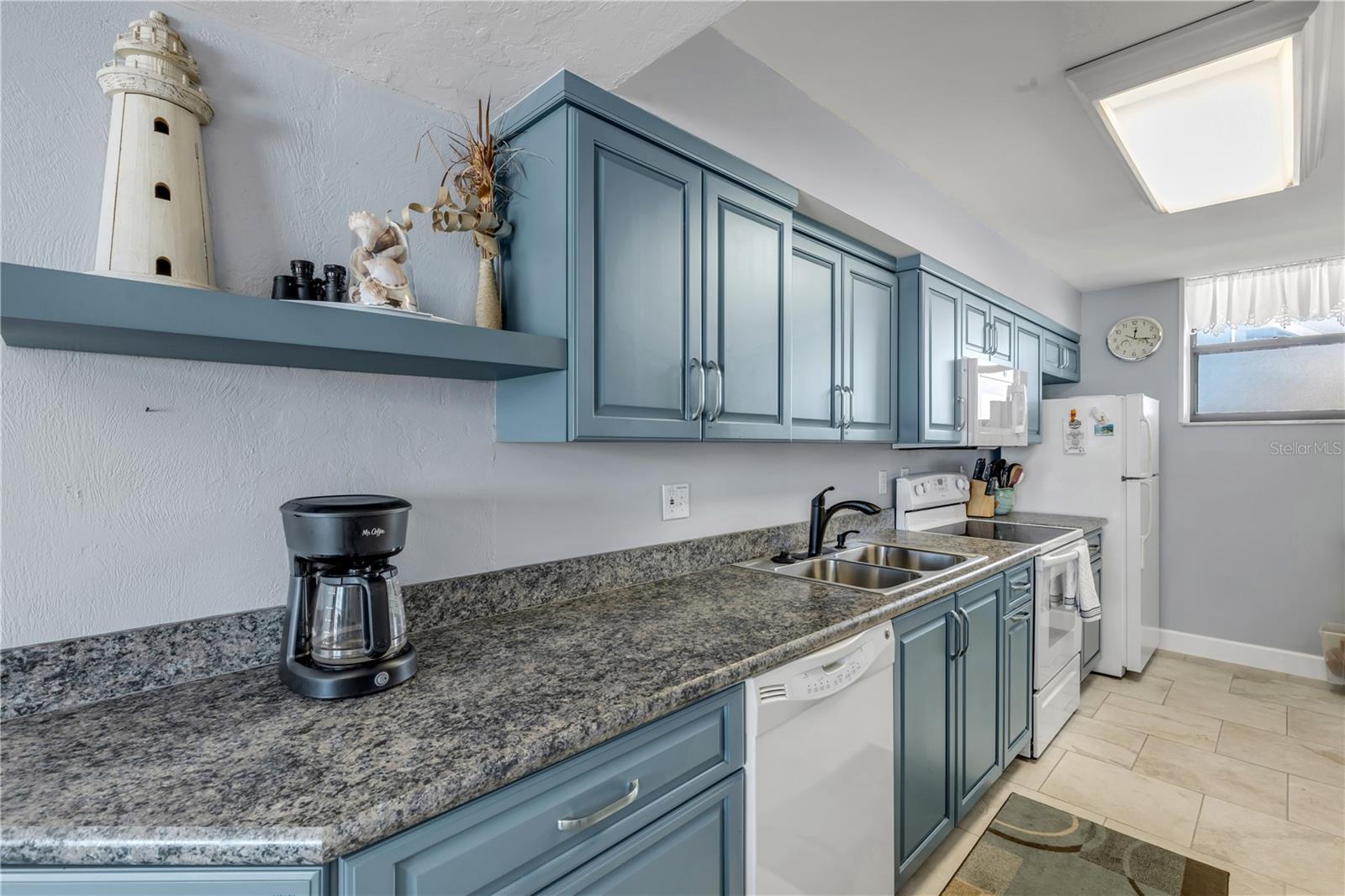 CORONADO DEL MAR INC - Residential