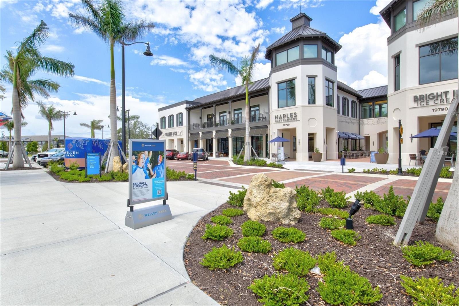 WARM MINERAL SPRINGS UNIT 83 84 AND 87 REPLAT - Residential