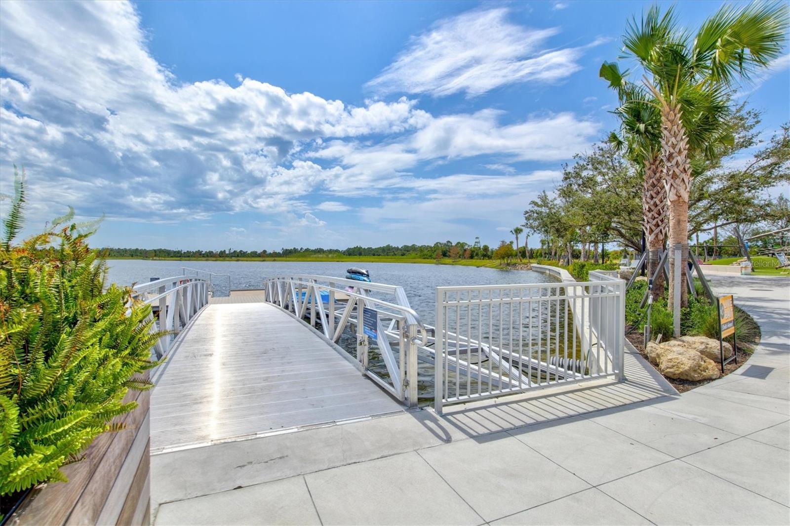 WARM MINERAL SPRINGS UNIT 83 84 AND 87 REPLAT - Residential