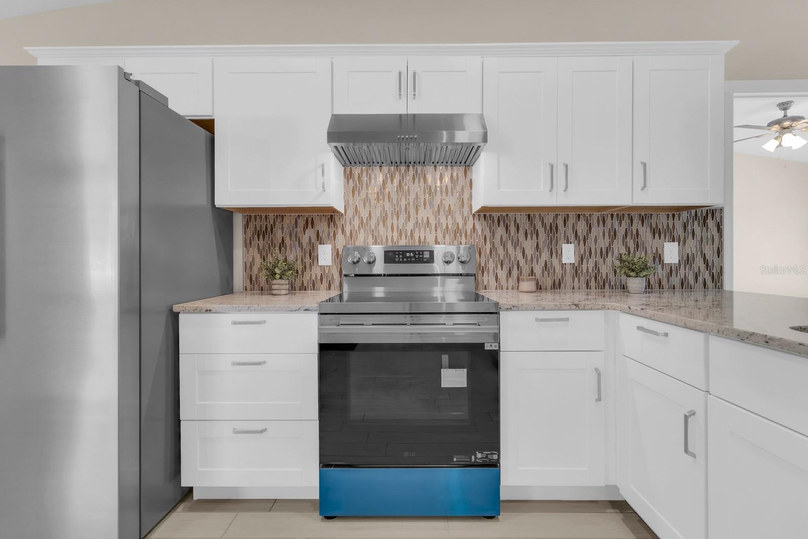 HOLDEN RIDGE - Residential