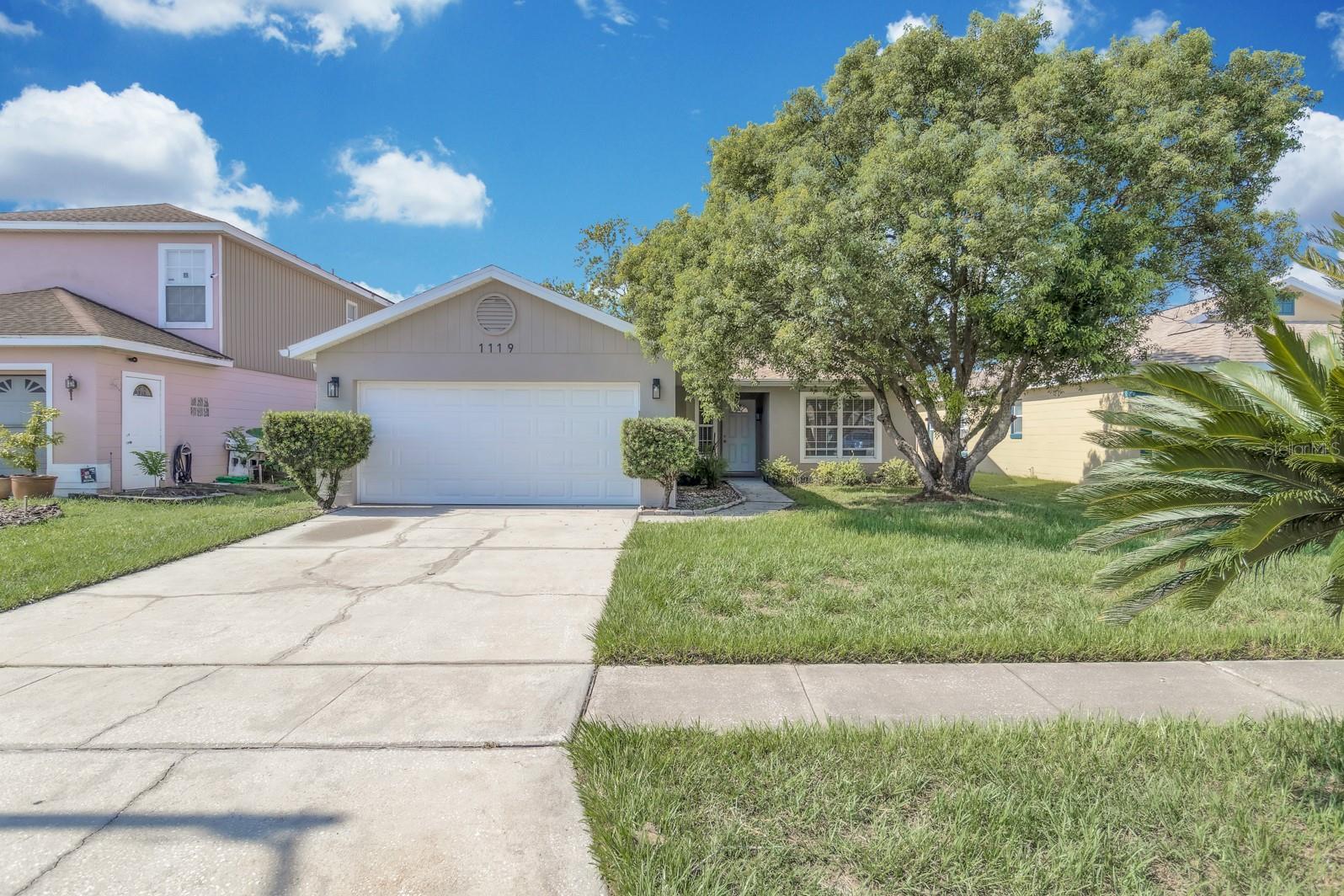 HOLDEN RIDGE - Residential