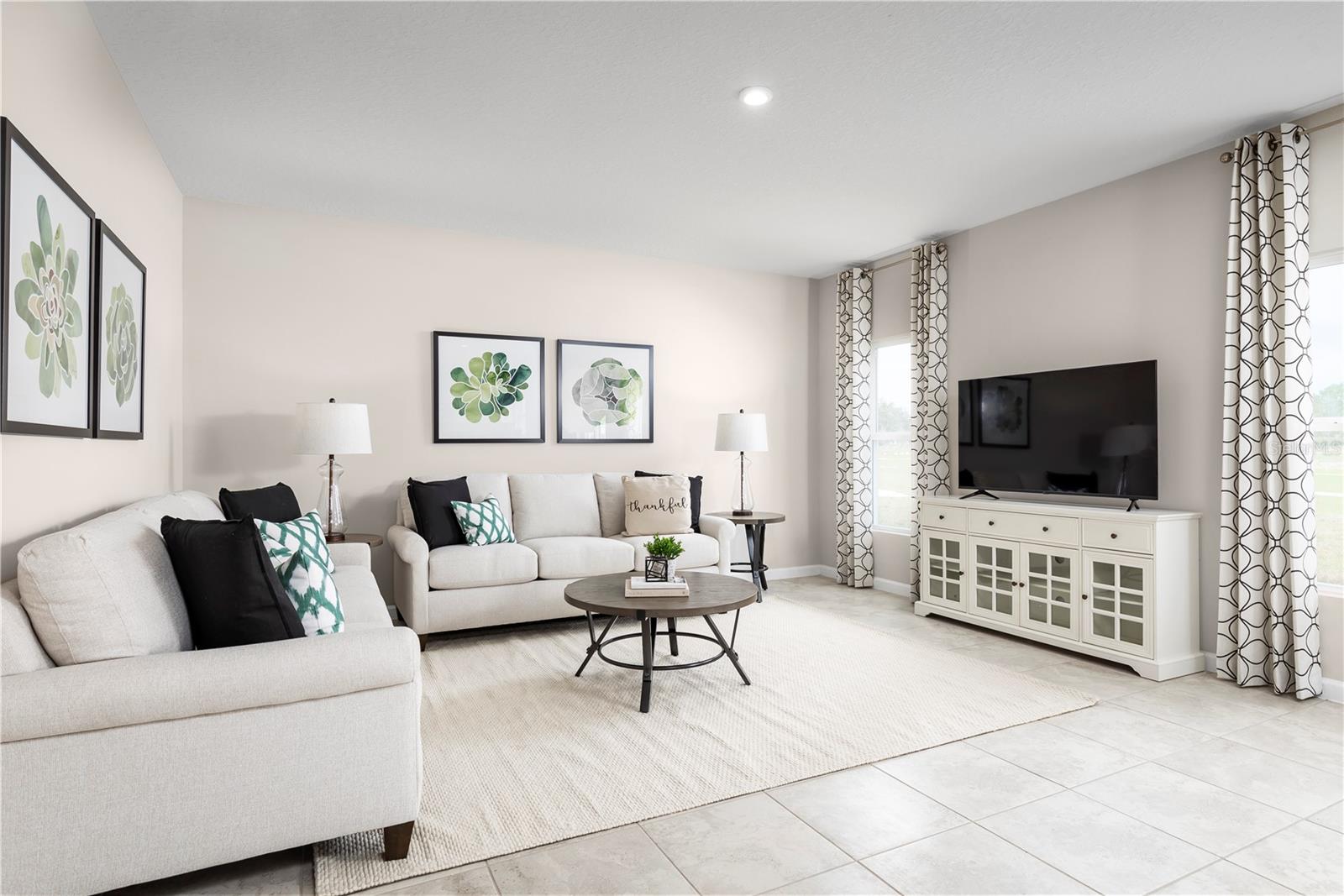 HILLWOOD PRESERVE - Residential