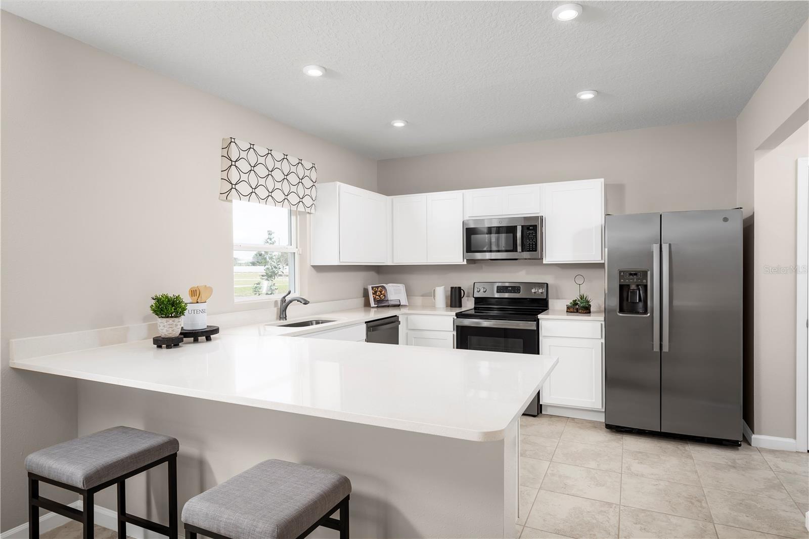 HILLWOOD PRESERVE - Residential
