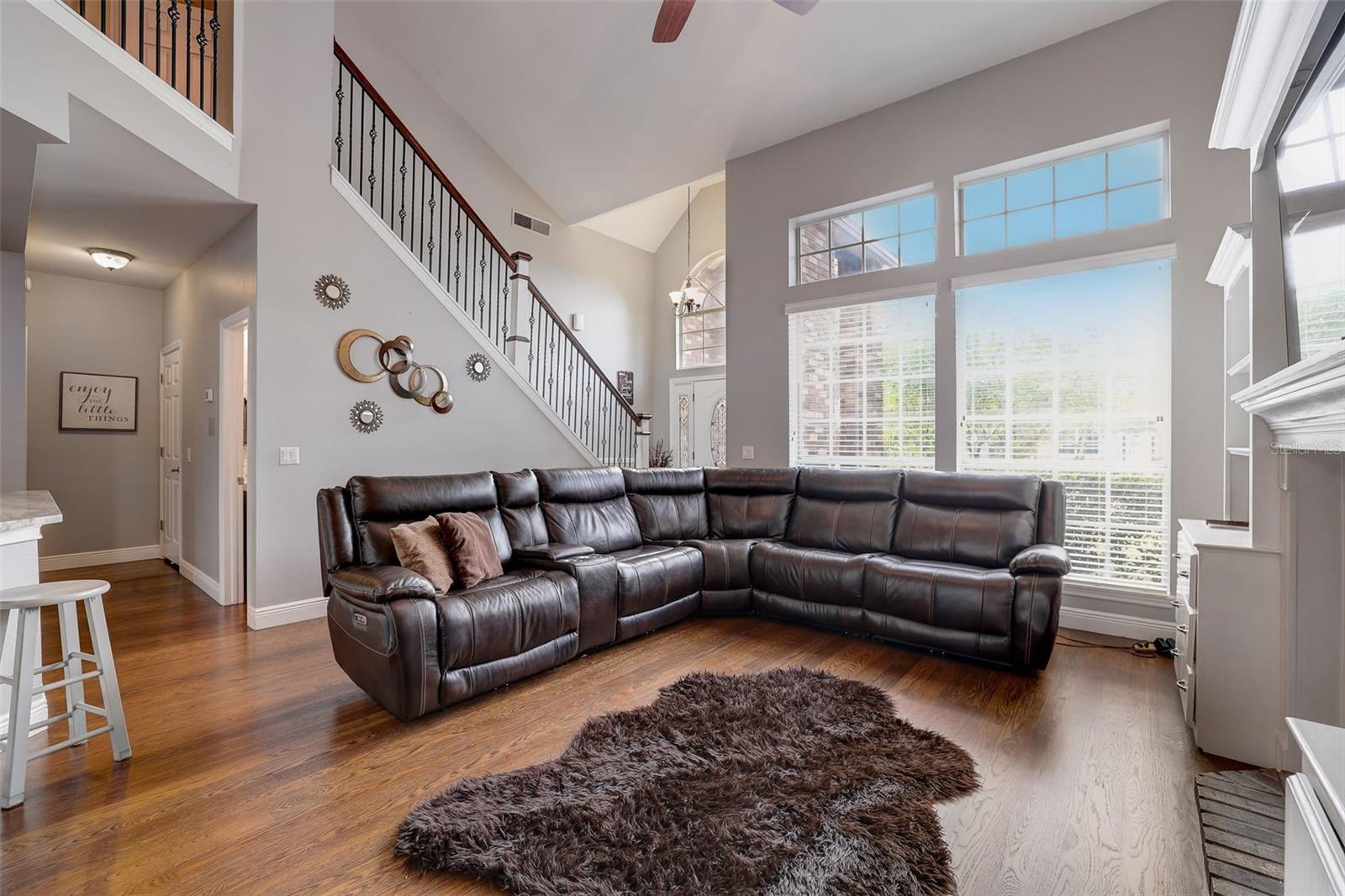 LAKES OF ALOMA - Residential