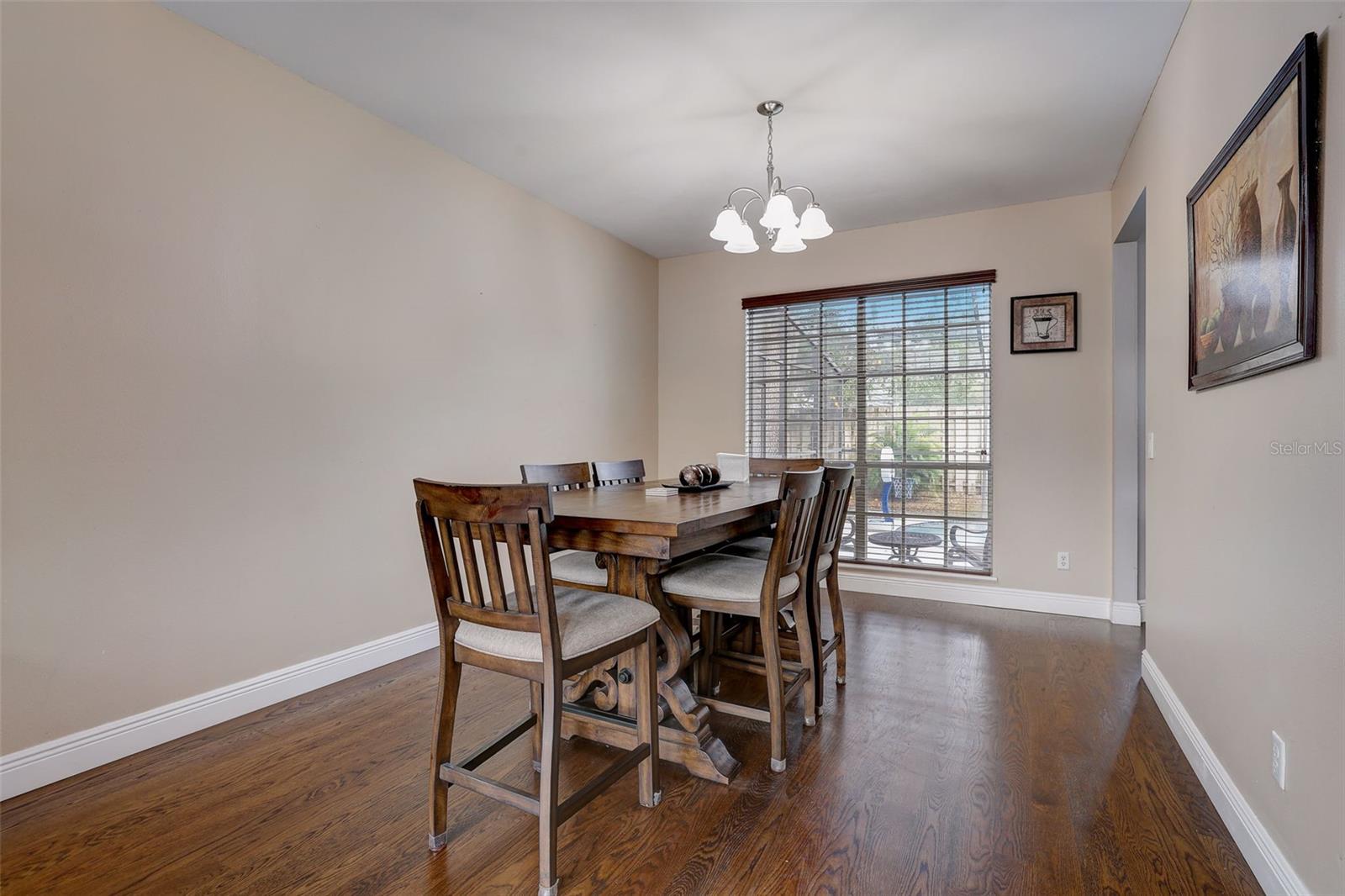 LAKES OF ALOMA - Residential