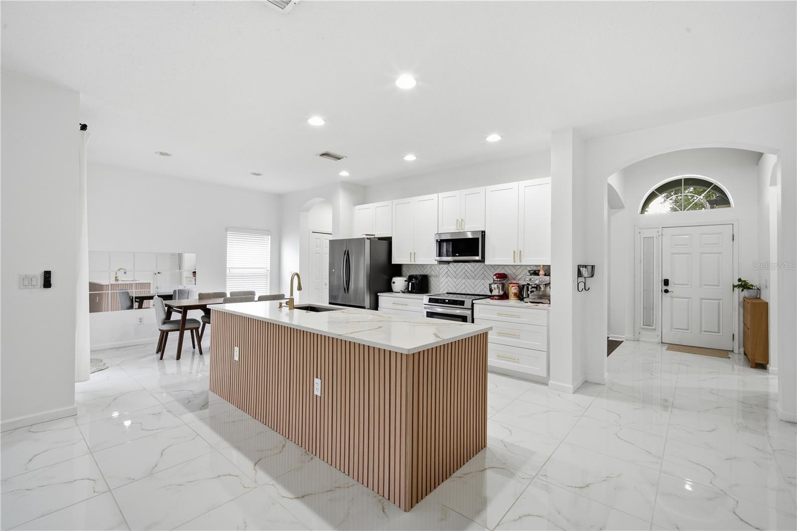 ASBEL CRK PH 2 - Residential Lease