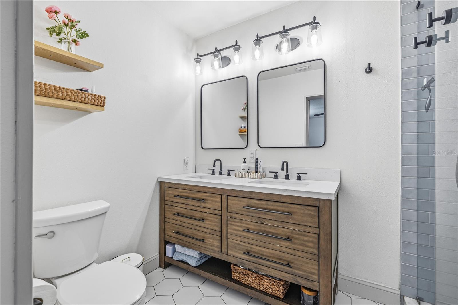 GANDY MANOR ADD - Residential