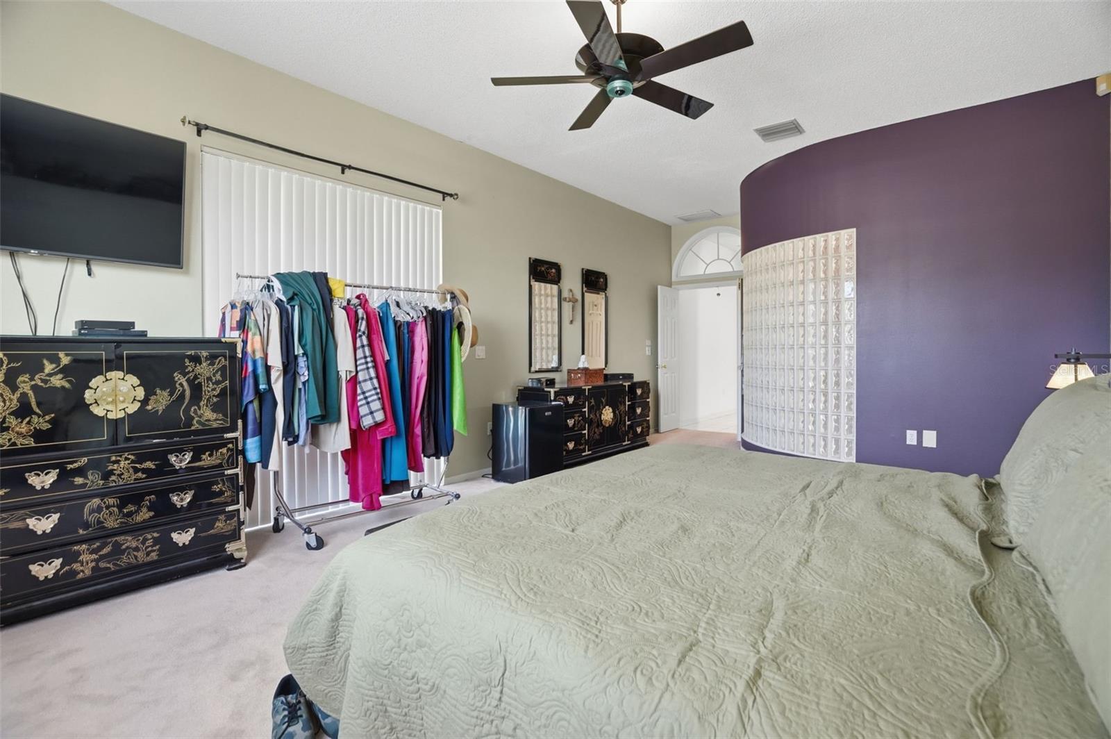 CRESCENT OAKS - Residential
