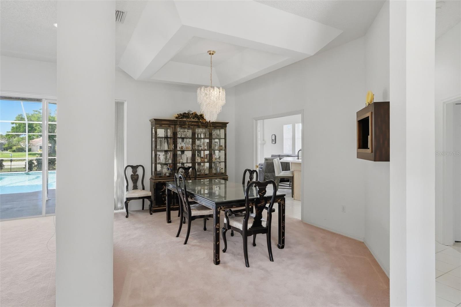 CRESCENT OAKS - Residential