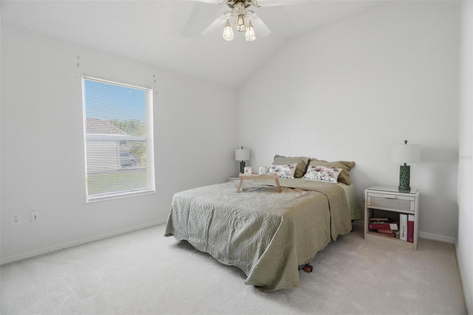CRESCENT OAKS - Residential
