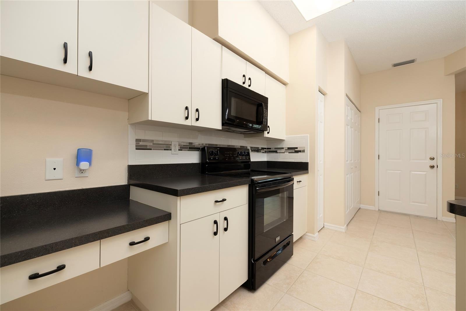 GROVES AT COBBS LANDING - Residential