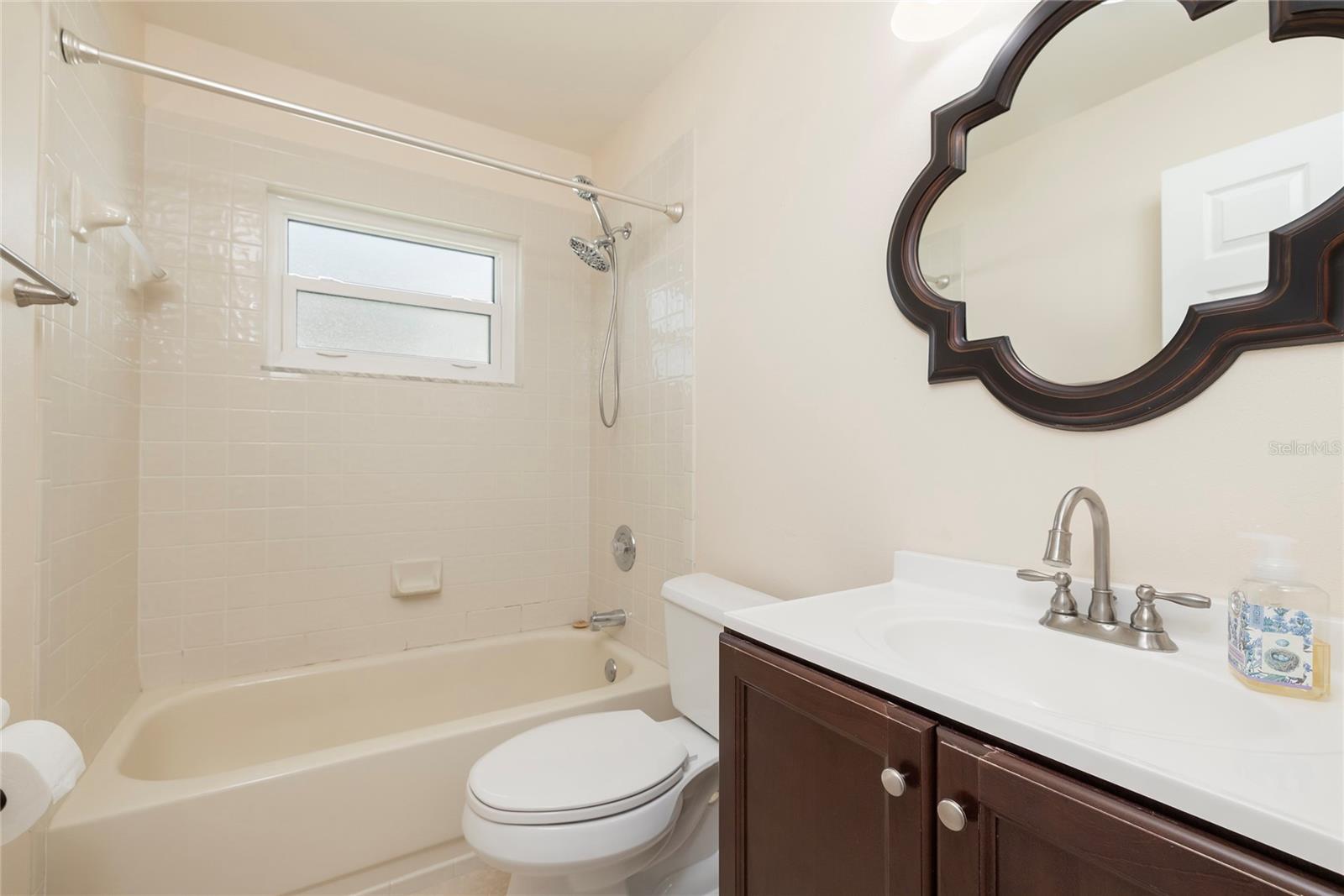 GROVES AT COBBS LANDING - Residential