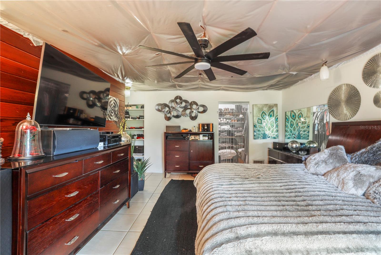 WHITE TROUT MANOR - Residential