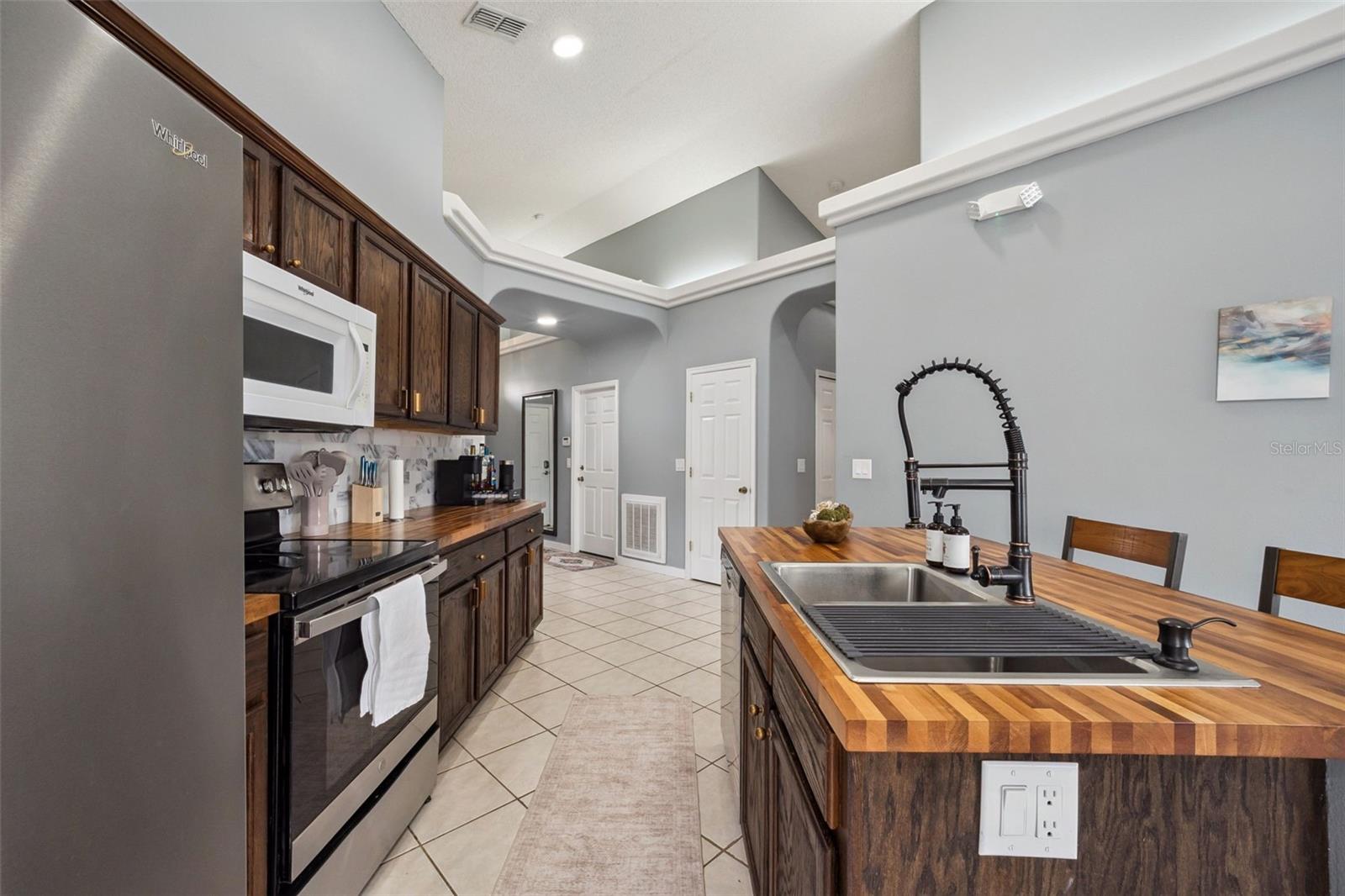 GLENBROOK SUB - Residential