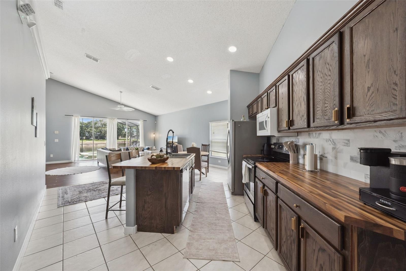 GLENBROOK SUB - Residential