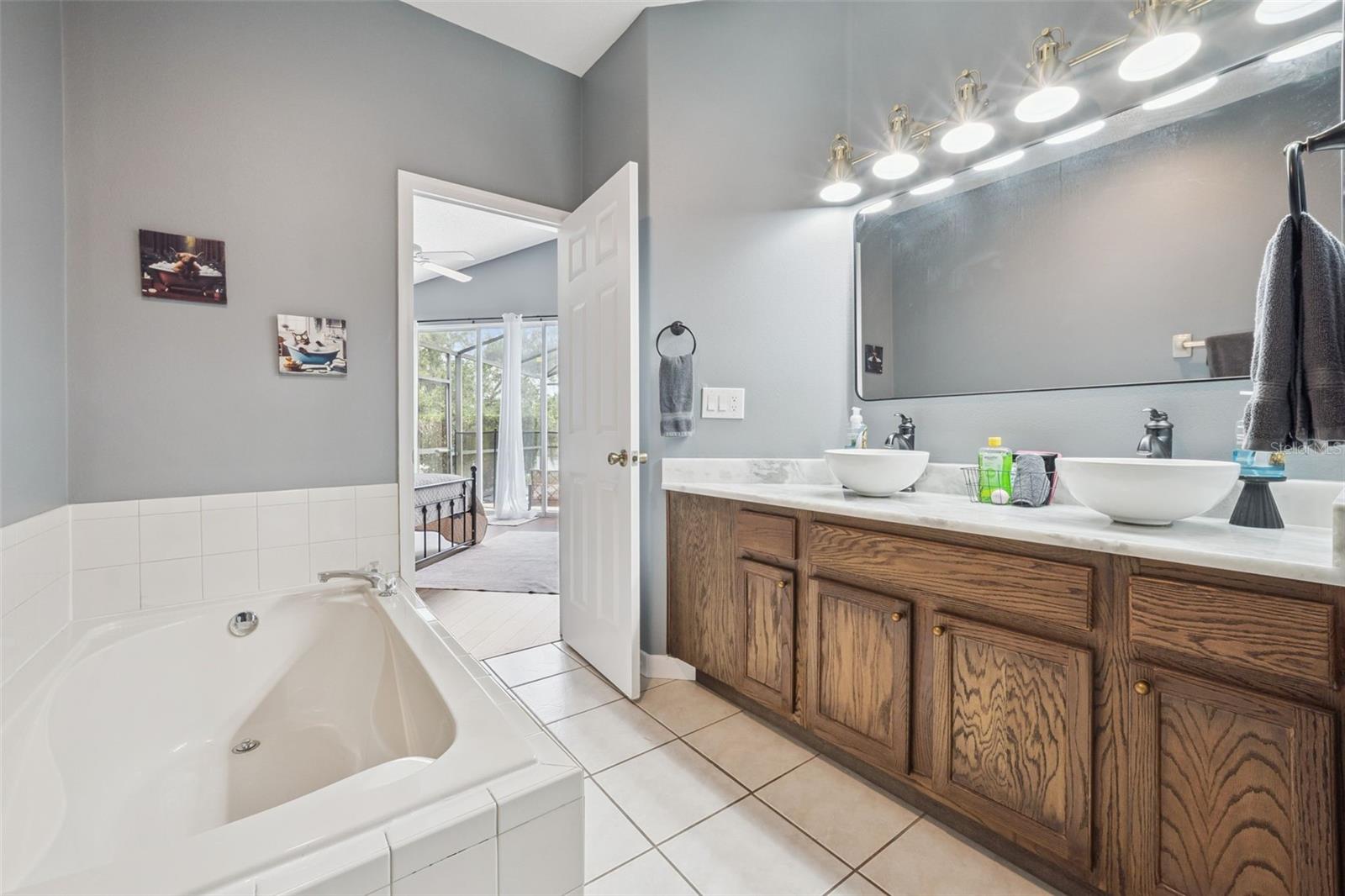 GLENBROOK SUB - Residential