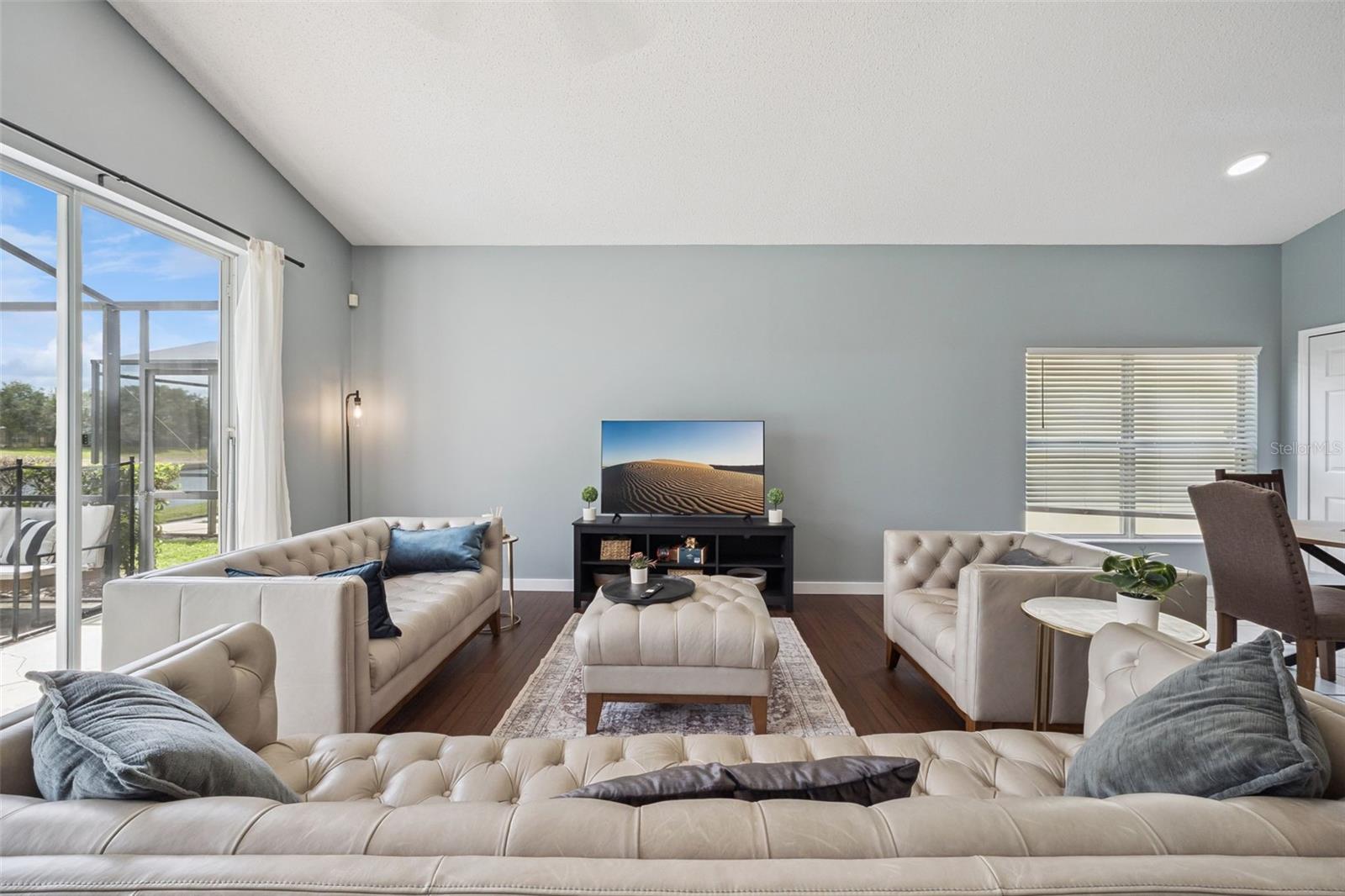 GLENBROOK SUB - Residential