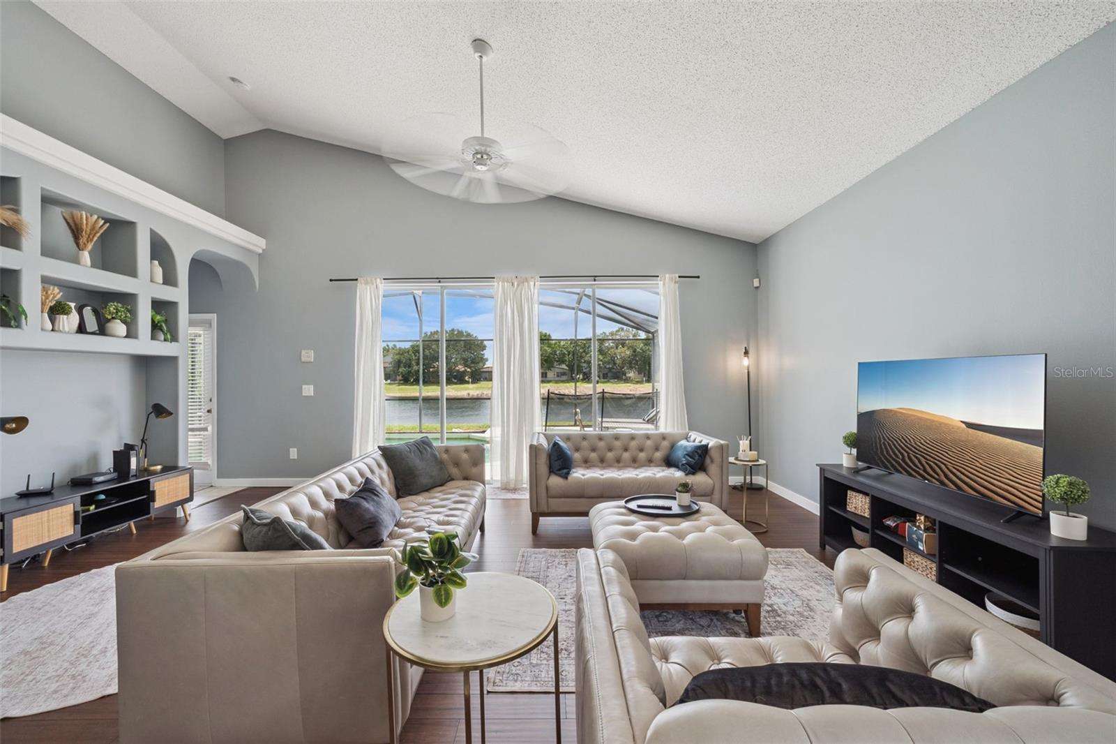 GLENBROOK SUB - Residential